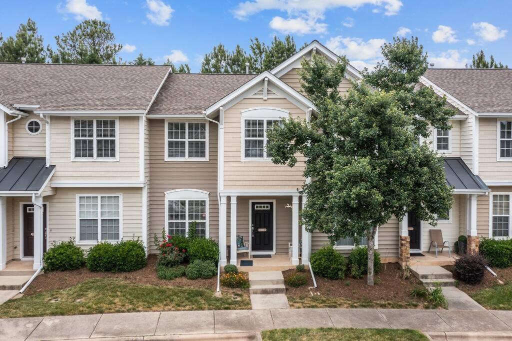 Peaceful, Townhome In Hope Valley Farms Durham Esterno foto